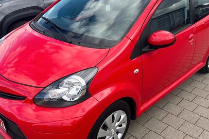 Toyota Aygo (X) 59.900 km 6.500 &euro; Rüsselsheim 65428