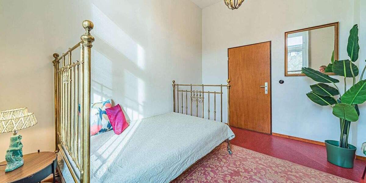 Etagenwohnung Frankfurt am Main Nordend-Ost - 3 Zimmer, 90 m&sup2;, 2.350&euro; | Angebot:25523926