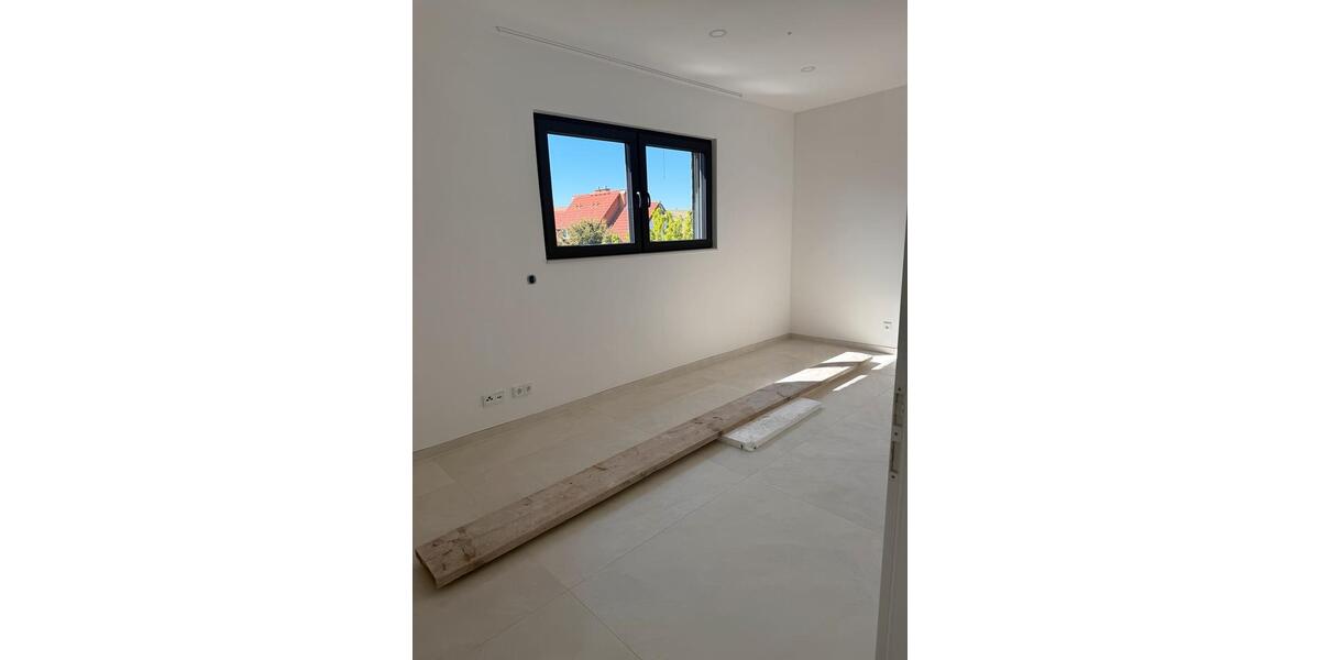 Maisonettenwohnung Nierstein - 5 Zimmer, 121 m&sup2;, 1.950&euro; | Angebot:26405795