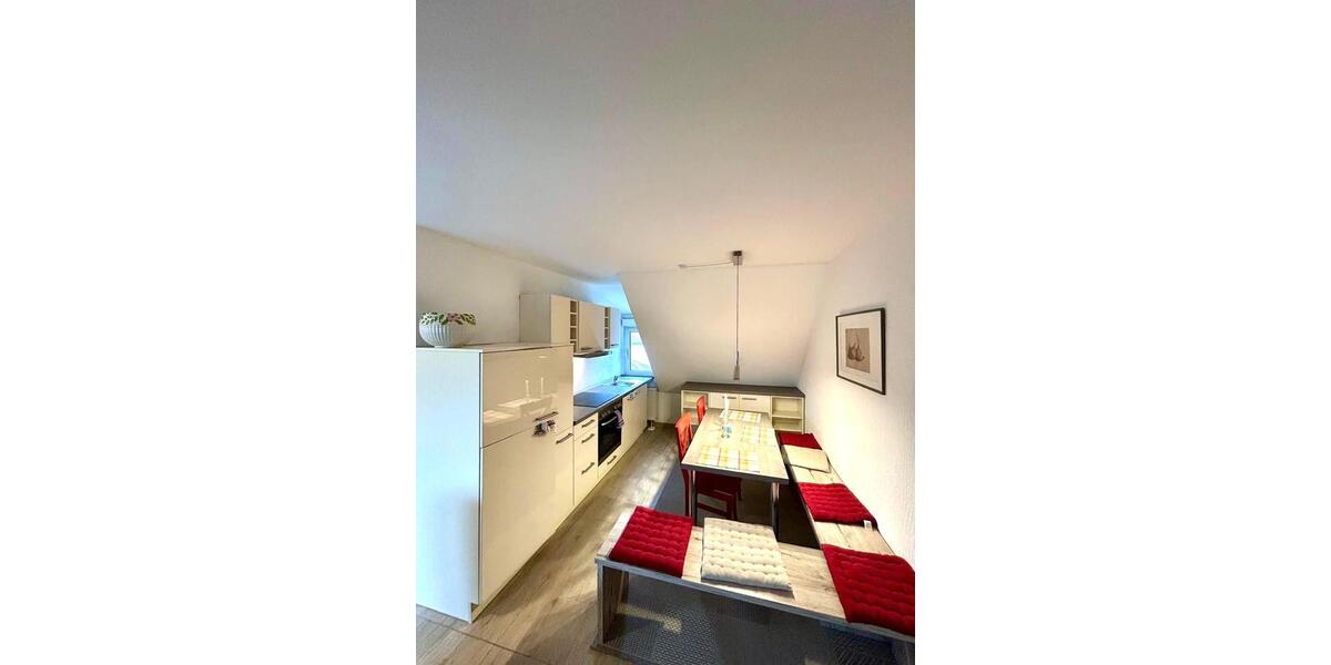 Dachgeschoßwohnung Neu-Isenburg Isenburg - 2 Zimmer, 40 m&sup2;, 850&euro; | Angebot:26356232