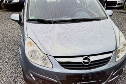 Opel Corsa 195.600 km 1.750 &euro; Dreieich 63303