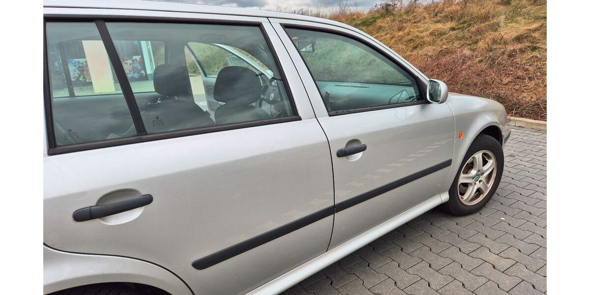 Skoda Octavia 233.200 km 850 &euro; Neu-Isenburg, Gravenbruch 63263