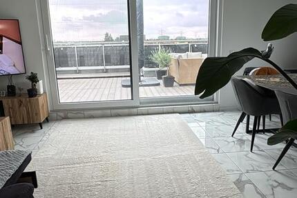 Moderne Penthouse Wohnung zum mieten 3.5 zimmer