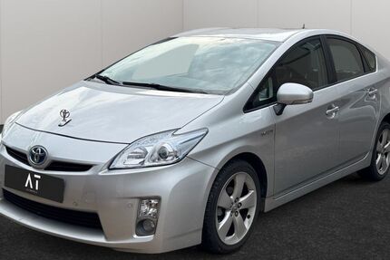 Toyota Prius 167.582 km 8.490 &euro; Frankfurt am Main 65933