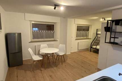 Haus zum Mieten in Riedstadt 4.700 € 120 m² 5 zimmer