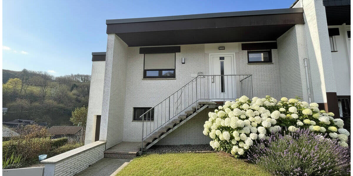 Doppelhaushälfte Heppenheim (Bergstraße) / Ober-Laudenbach Ober-Laudenbach - 4 Zimmer, 120 m&sup2;, 279.000&euro; | Angebot:26766508