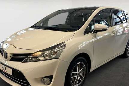 Toyota Verso 90.560 km 17.490 &euro; Offenbach 63071