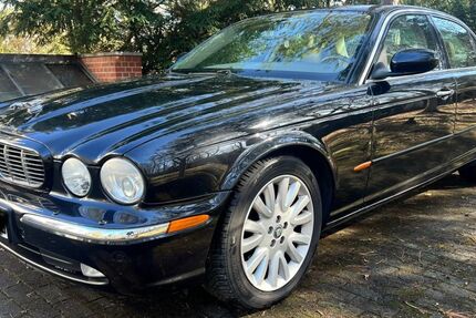 Jaguar XJ 98.000 km 16.500 &euro; Darmstadt 64287