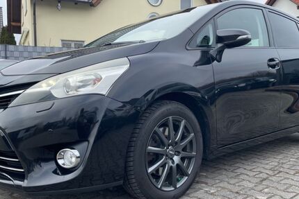 Toyota Verso 126.990 km 9.990 &euro; Pfungstadt 64319