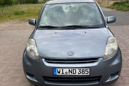 Daihatsu Sirion