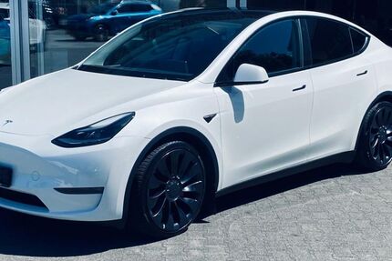 Tesla Model Y 64.900 km 35.750 &euro; Dieburg 64807