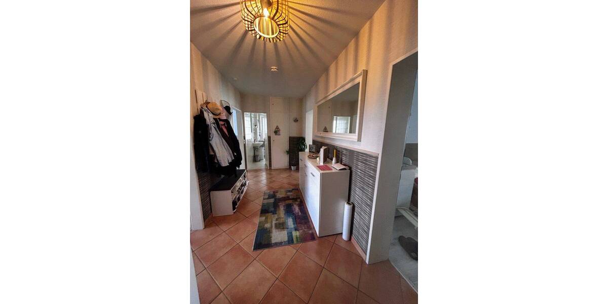 Etagenwohnung Rodgau Weiskirchen - 3 Zimmer, 79 m&sup2;, 1.175&euro; | Angebot:26877103
