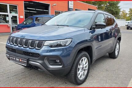 Jeep Compass 28.000 km 26.950 &euro; Frankfurt am Main 60529