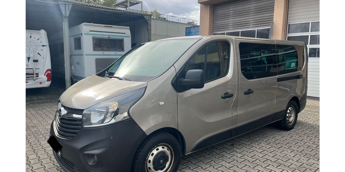 Opel Vivaro 310.000 km 8.490 &euro; Frankfurt am Main 65933