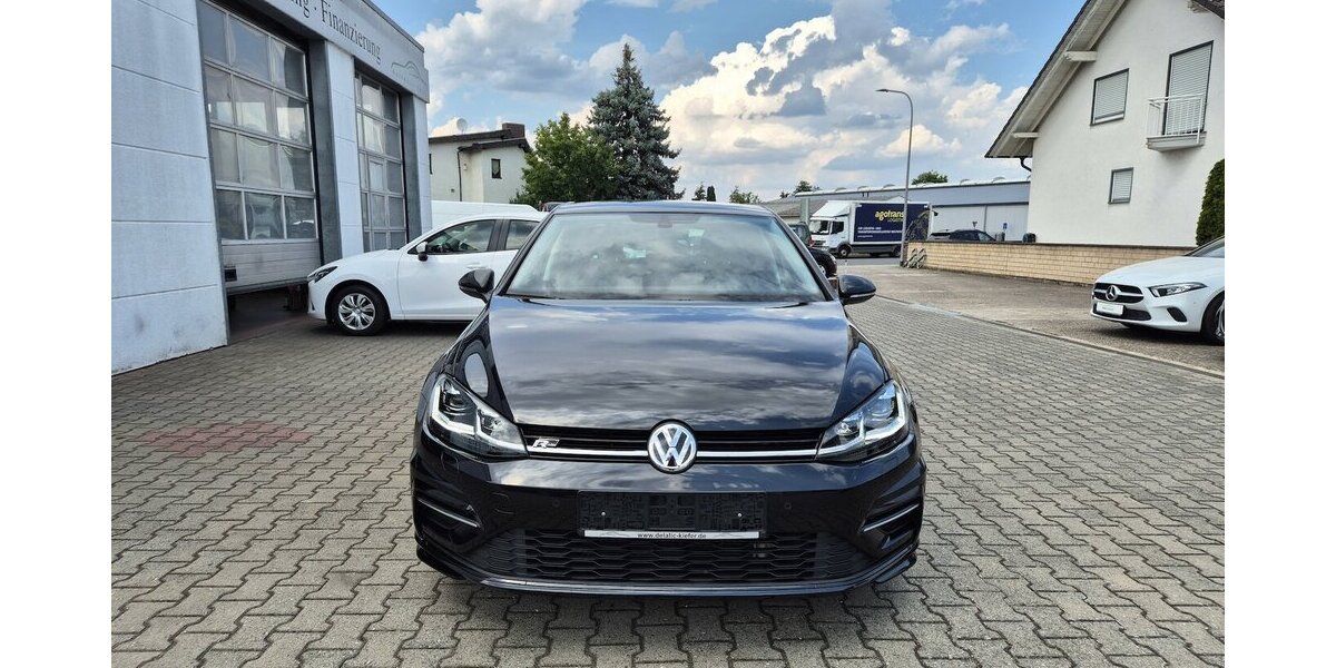 VW Golf Join, R-Line, Navi, LED, Klima, Sitzheizung, 136.200 km 15.890 &euro; Rodgau 63110