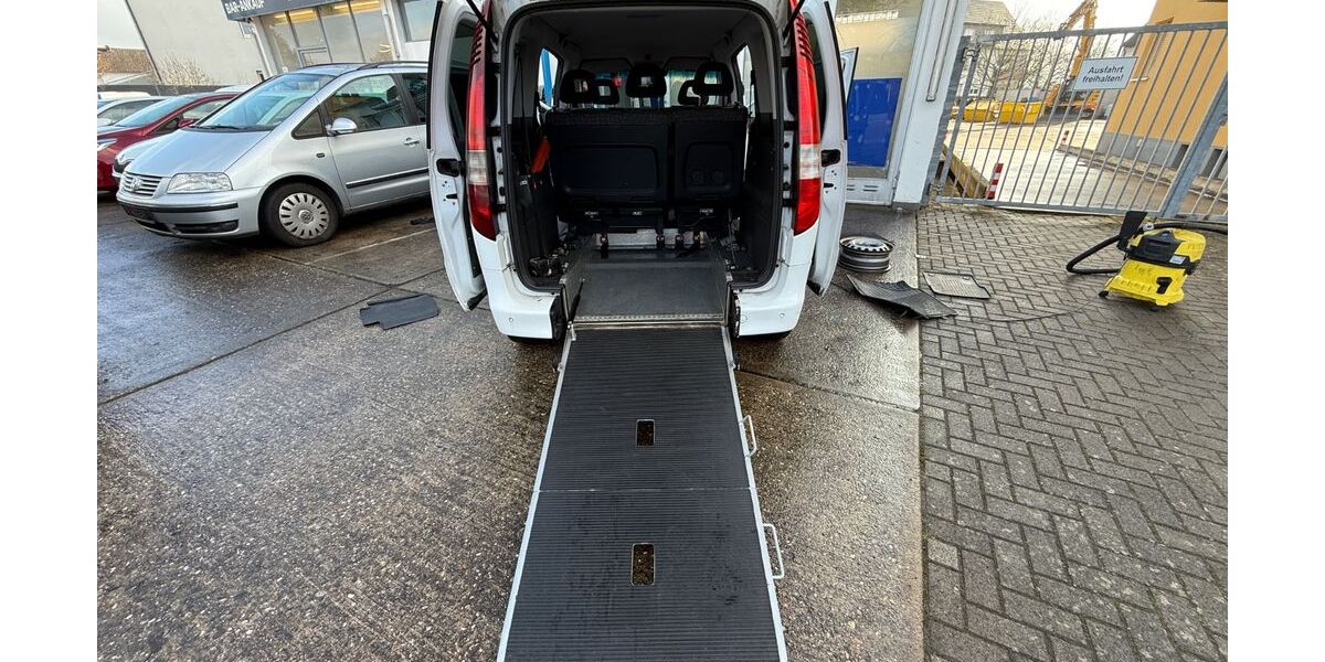 Mercedes-Benz Vaneo 243.000 km 2.900 &euro; Heusenstamm 63150