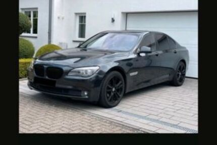 BMW 740 298.000 km 10.999 &euro; Flörsheim 65439