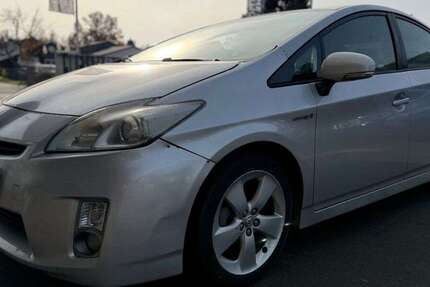 Toyota Prius 322.917 km 4.299 &euro; Frankfurt am Main 60386