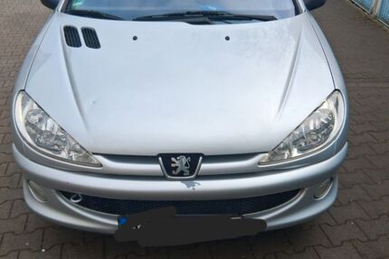 Peugeot 206 163.000 km 950 &euro; Rüsselsheim 65428