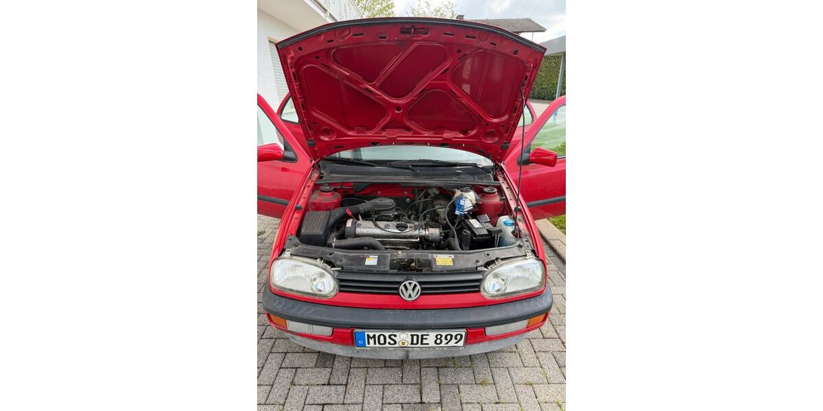 VW Golf 116.979 km 2.690 &euro; Bad König 64732