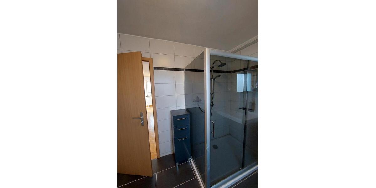 Dachgeschoßwohnung Darmstadt Darmstadt-Nord - 3 Zimmer, 82 m&sup2;, 1.100&euro; | Angebot:26485833