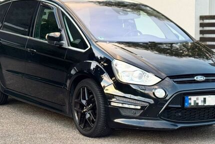 Ford S-Max 267.850 km 4.900 &euro; Frankfurt am main 60388