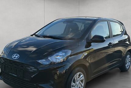 Hyundai i10 1.001 km 14.990 &euro; Frankfurt 60386