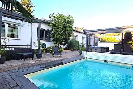 Haus zum Kaufen in Mühlheim am Main 1.300.000 € 252.88 m² 6 zimmer