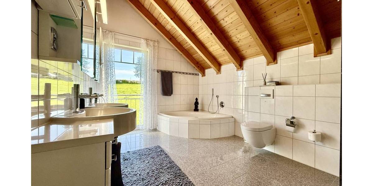Einfamilienhaus Heppenheim (Bergstraße) Wald-Erlenbach - 5 Zimmer, 141 m&sup2;, 649.000&euro; | Angebot:26391685