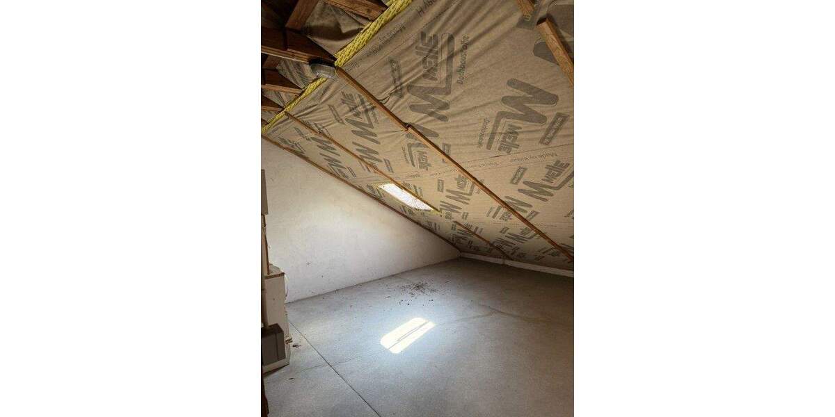 Etagenwohnung Darmstadt Eberstadt - 3 Zimmer, 76 m&sup2;, 229.000&euro; | Angebot:24728911