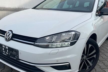 VW Golf 215.000 km 11.490 € Rüsselsheim 65428