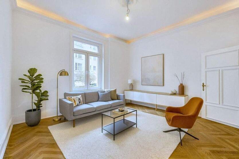 Stilvolle Hochparterre-Wohnung im denkmalgeschützten Altbau mit Terrasse 5 zimmer