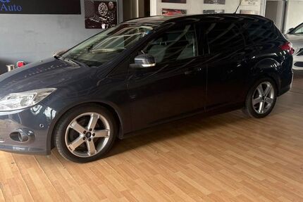 Ford Focus 136.000 km 5.999 &euro; Rodgau 63110