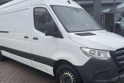 Mercedes-Benz Sprinter 165.666 km 22.800 &euro; Schaafheim 64850