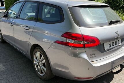Peugeot 308 212.807 km 5.177 &euro; Frankfurt am Main 60389