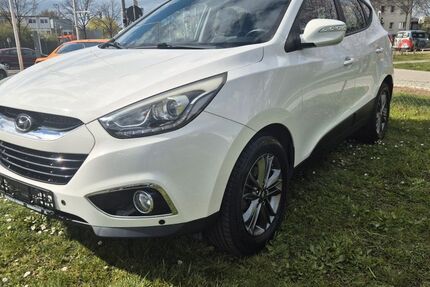 Hyundai ix35 22.000 km 10.970 &euro; Darmstadt 64291