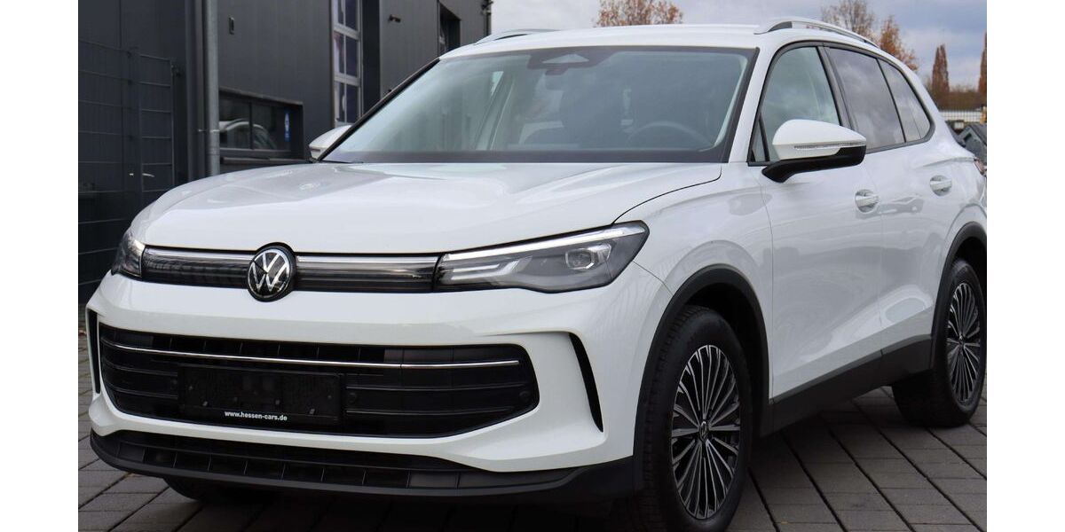 VW Tiguan 40.000 km 29.999 &euro; Flörsheim am Main 65439