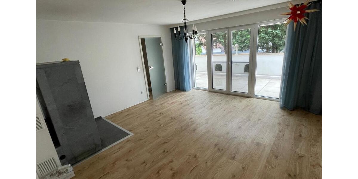 Einfamilienhaus Heppenheim (Bergstraße) - 6.5 Zimmer, 140 m&sup2;, 490.000&euro; | Angebot:26535049