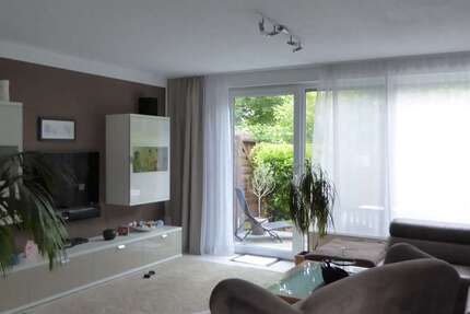 Haus Riedstadt - 5 Zimmer, 130 m&sup2;, 1.500&euro; | Angebot:26641108