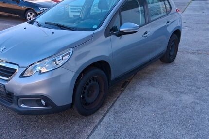 Peugeot 2008 135.196 km 3.399 &euro; Frankfurt am Main 60388