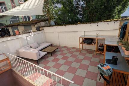 Wohnung Frankfurt am Main Sachsenhausen - 2.5 Zimmer, 75 m&sup2;, 2.000&euro; | Angebot:24553678