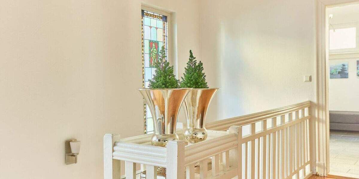 Historisches Fachwerk trifft modernes Wohngefühl mit Terrasse und Garten! 8 zimmer