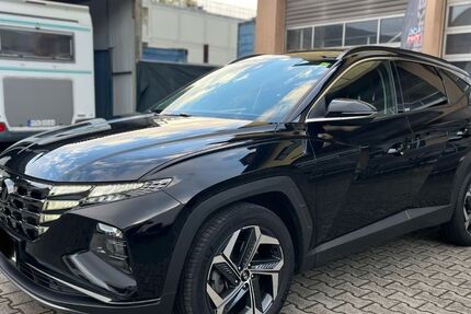 Hyundai TUCSON 150.000 km 20.990 &euro; Frankfurt am Main 65933