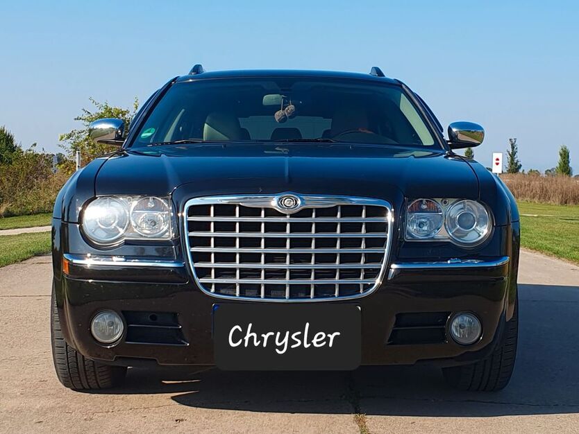 Chrysler 300C 166.500 km 12.950 € Groß-Gerau 64521