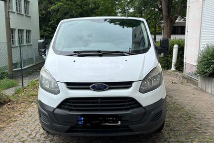 Ford Transit Custom 284.000 km 6.200 &euro; Frankfurt am Main 60389