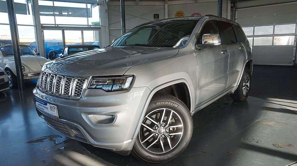 Grand Cherokee