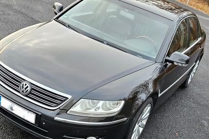 VW Phaeton 244.000 km 4.900 &euro; Neu-Isenburg 63263