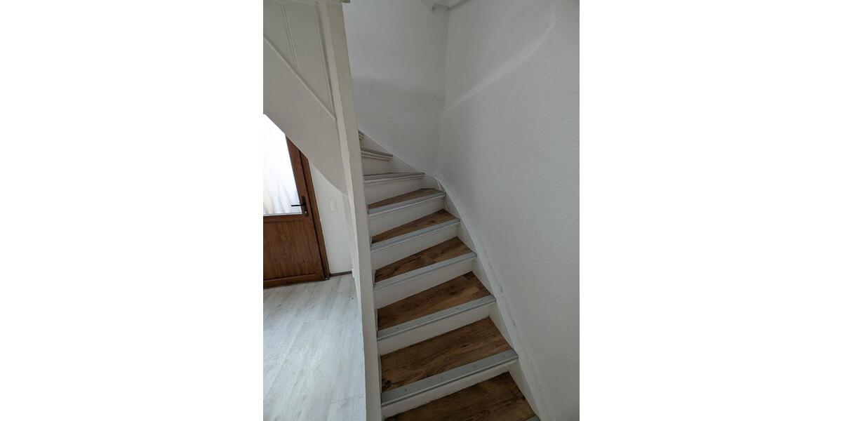 Einfamilienhaus Nackenheim - 5 Zimmer, 110 m&sup2;, 1.300&euro; | Angebot:26195232