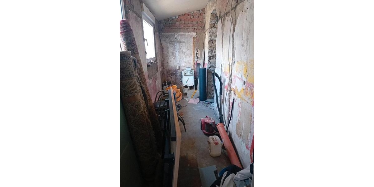 Einfamilienhaus Heppenheim (Bergstraße) - 5 Zimmer, 100 m&sup2;, 125.000&euro; | Angebot:26887152