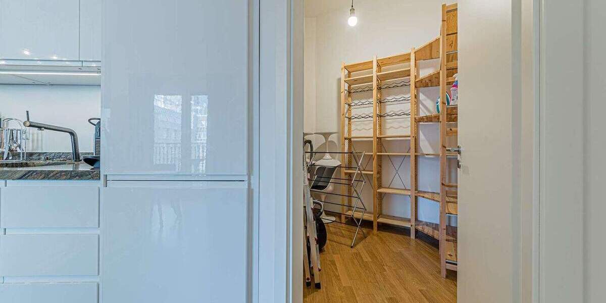 Etagenwohnung Frankfurt am Main Bahnhofsviertel - 2 Zimmer, 70 m&sup2;, 1.690&euro; | Angebot:23789894